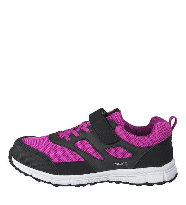 SNEAKERS | PAX